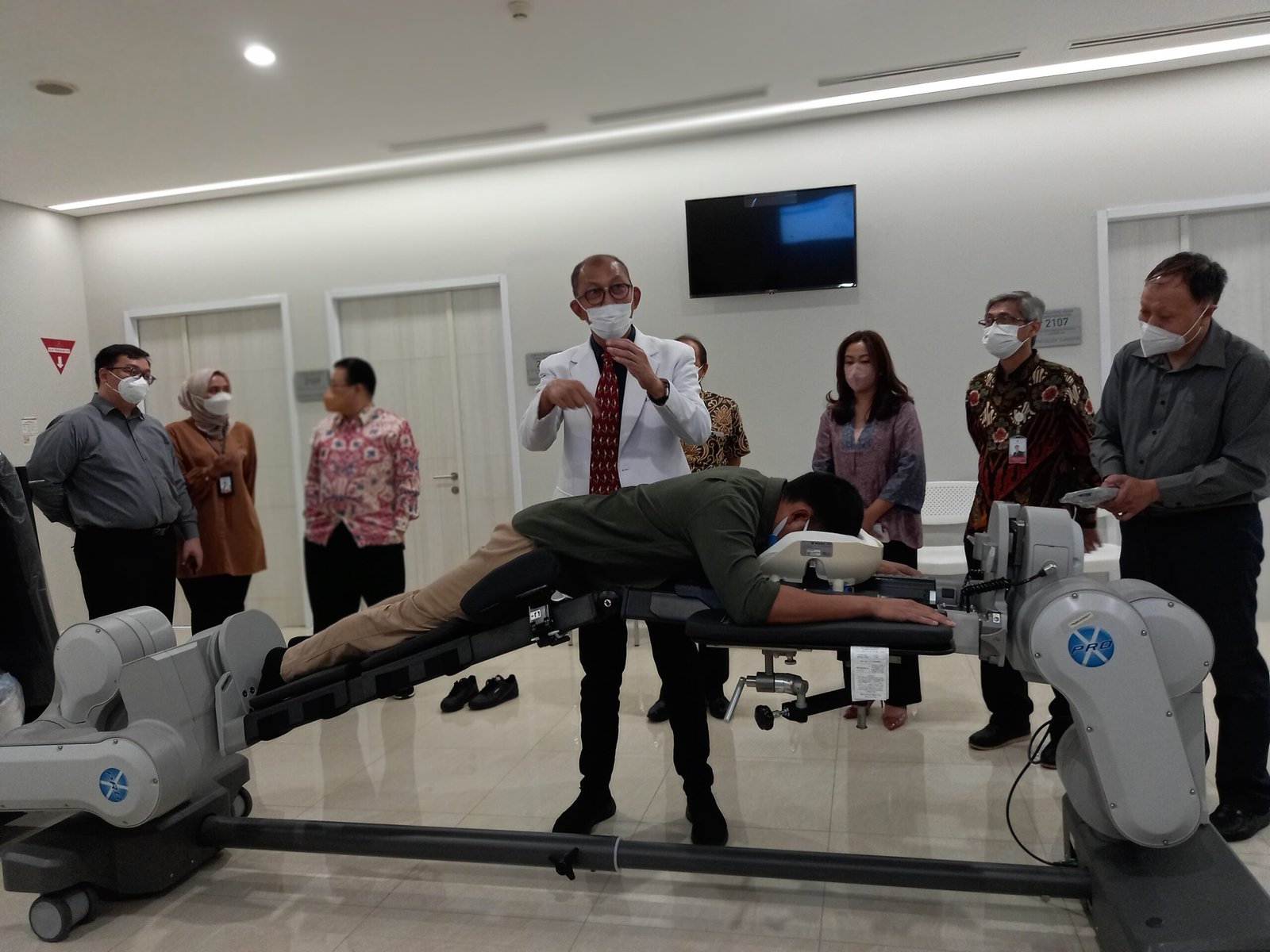 Eka Hospital Tawarkan Pelayanan Orthopedi dengan Peralatan Operasi Tulang Belakang Terkini dan Terintegrasi se-Asia Tenggara