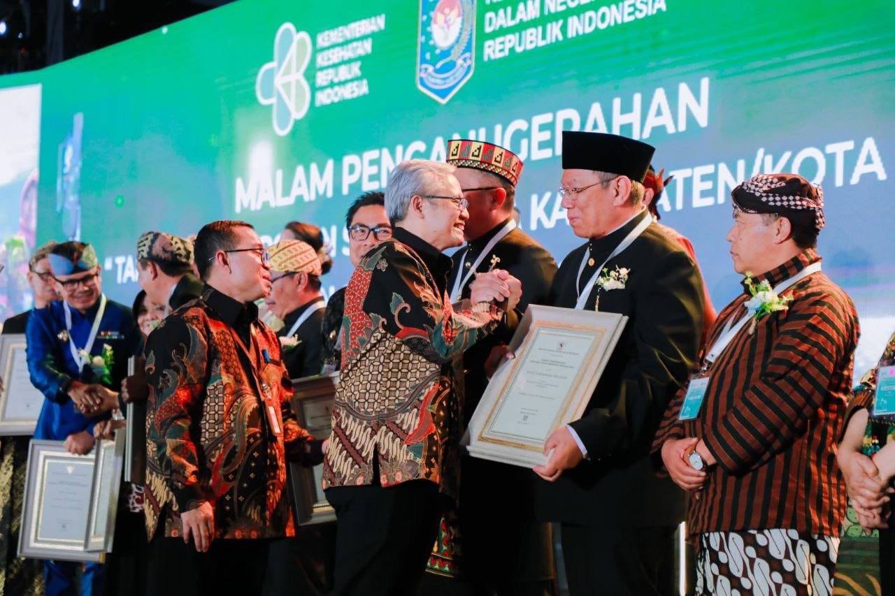 Pemkot Tangsel Raih Penghargaan STBM Pratama dari Kementerian Kesehatan RI