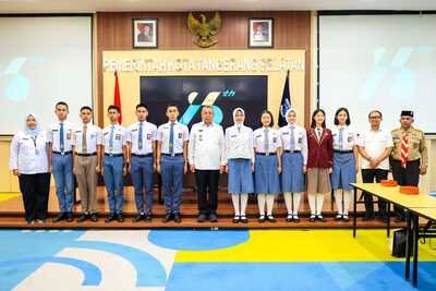 Benyamin Lepas 10 Pelajar Terbaik Tangsel untuk Seleksi Paskibraka Provinsi dan Nasional