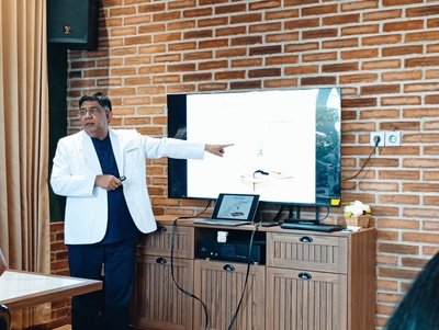 Siloam Hospitals Lippo Village Hadirkan Manajemen Intervensi Nyeri: Solusi Tepat Atasi Nyeri Kronis
