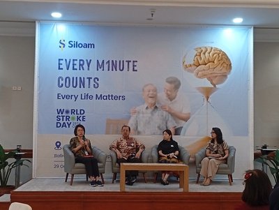 Siloam Hospitals Lippo Village Ajak Masyarakat Waspadai Stroke: Every Minute Counts, Every Life Matters