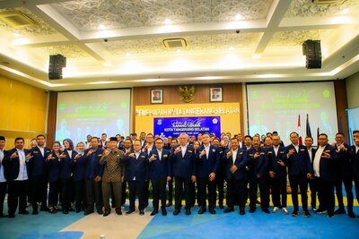 Lantik Pengurus Karang Taruna Tangsel 2025-2030, Benyamin Ajak Pemuda Jadi Motor Pembangunan