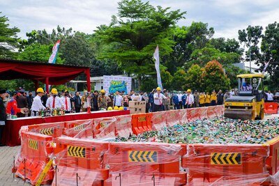 Pemkot Tangsel Musnahkan 13.970 Botol Miras Ilegal, Benyamin Tegaskan Penegakan Perda Tanpa Kompromi