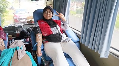 Teladani Sang Bunda, Fatimah Az Zahra Mulai Donor Darah di Usia 17 Tahun
