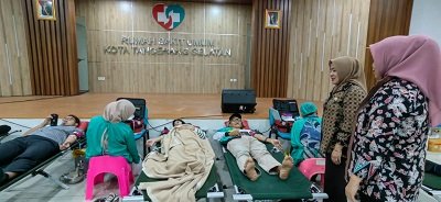 Momentum HUT ke -16 dan Hari Kartini, RSU Kota Tangerang Selatan Gelar Donor Darah