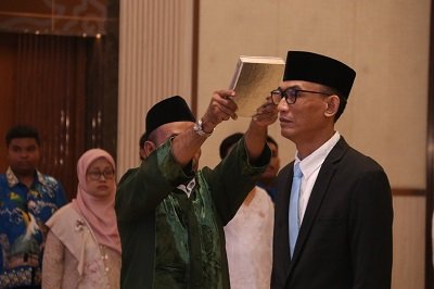 Mendiktisaintek Lantik Donny Purnomo sebagai Kepala BSN, Perkuat Daya Saing dan Inovasi Nasional